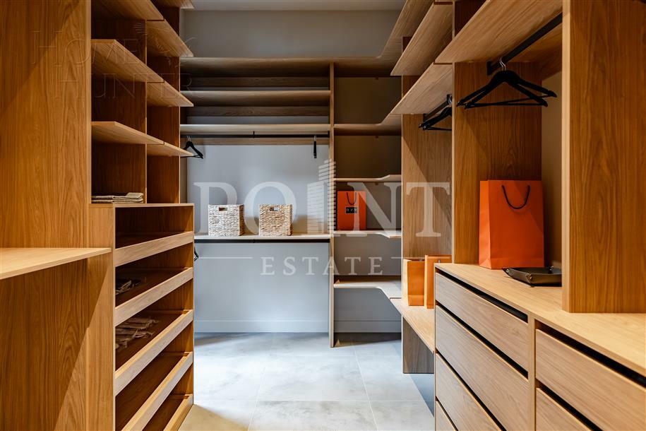 2-этажный коттедж 750 м² с отделкой