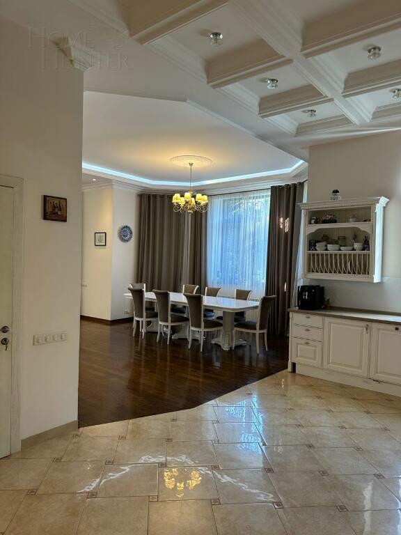 2-этажный коттедж 483.4 м² с отделкой