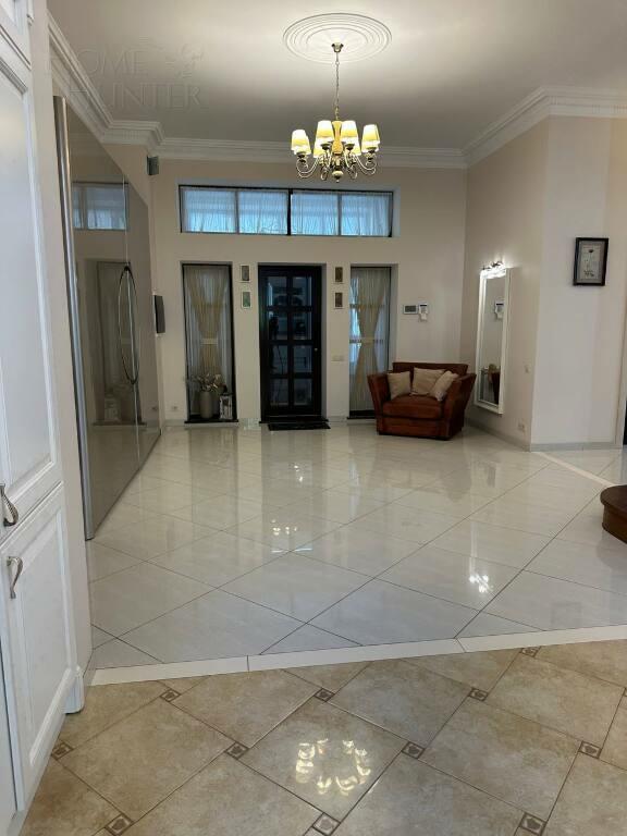 2-этажный коттедж 483.4 м² с отделкой