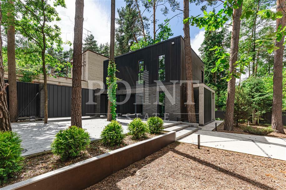 2-этажный коттедж 750 м² с отделкой
