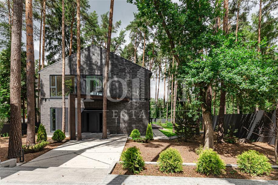2-этажный коттедж 750 м² с отделкой