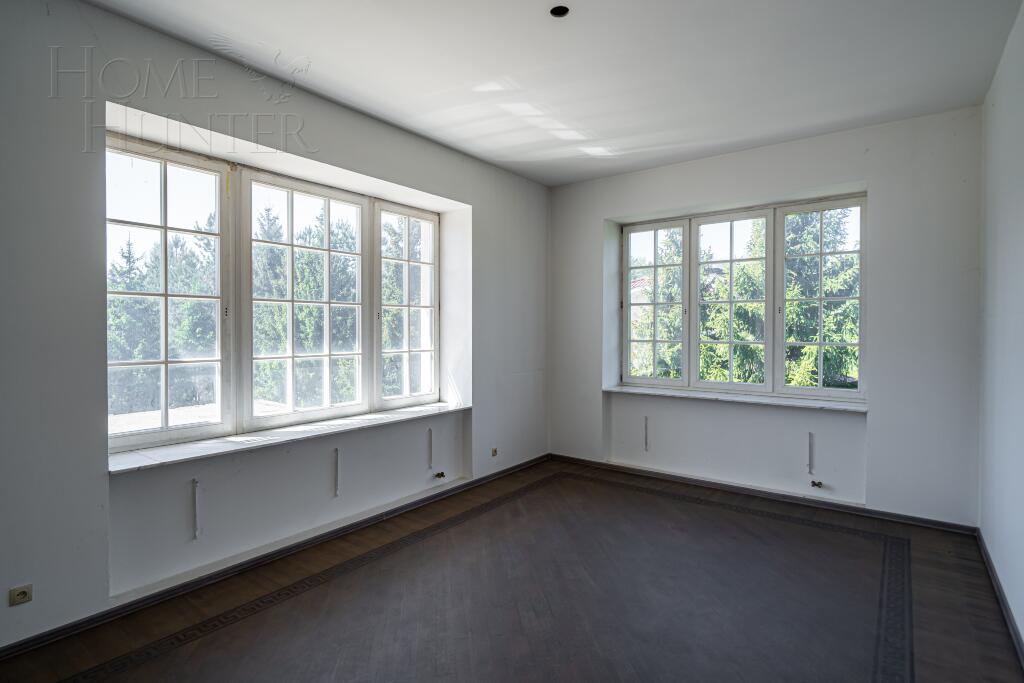 2-этажный коттедж 2 100 м² без отделки