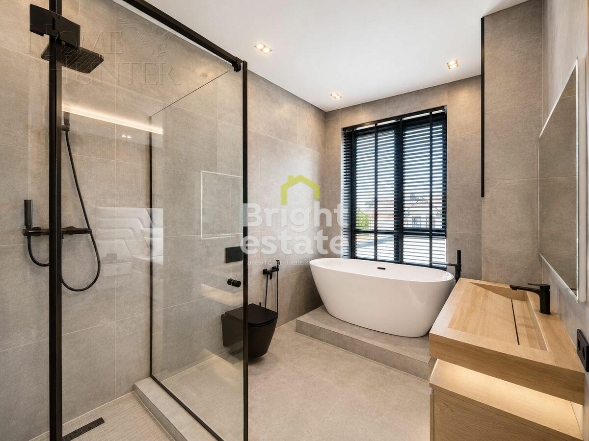 2-этажный коттедж 340 м² с отделкой