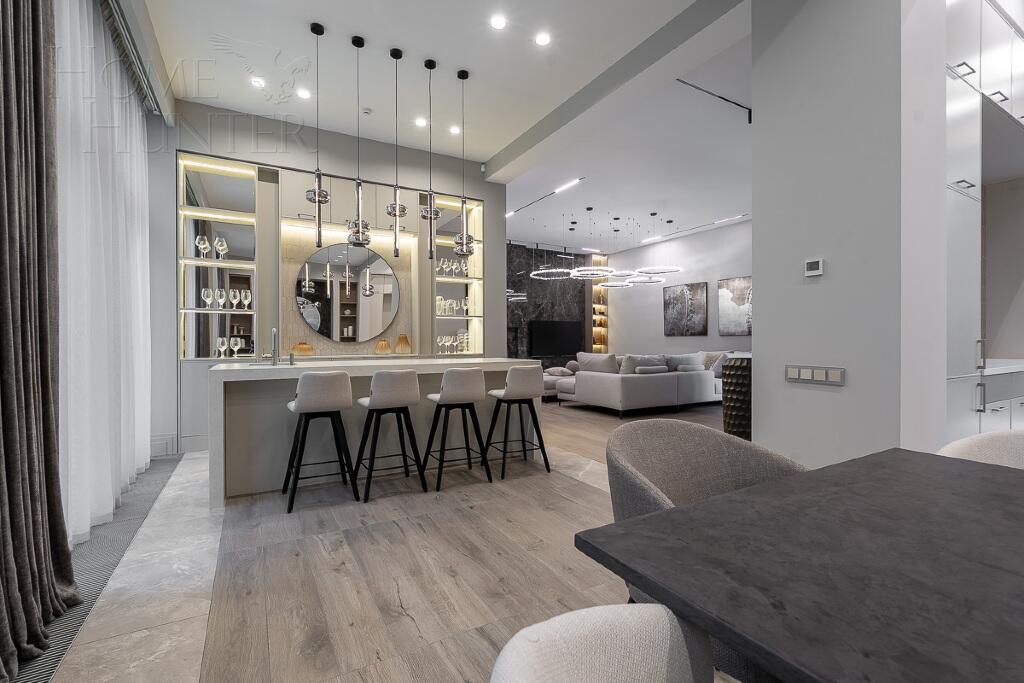 2-этажный коттедж 380 м² с отделкой
