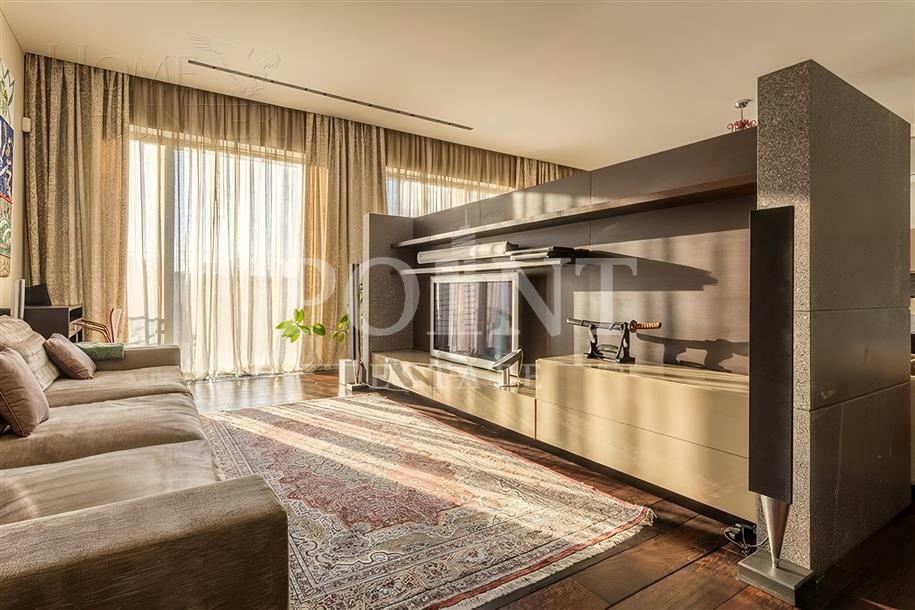 4-КОМН. КВАРТИРА С ОТДЕЛКОЙ 210 М² НА 5 ЭТАЖЕ