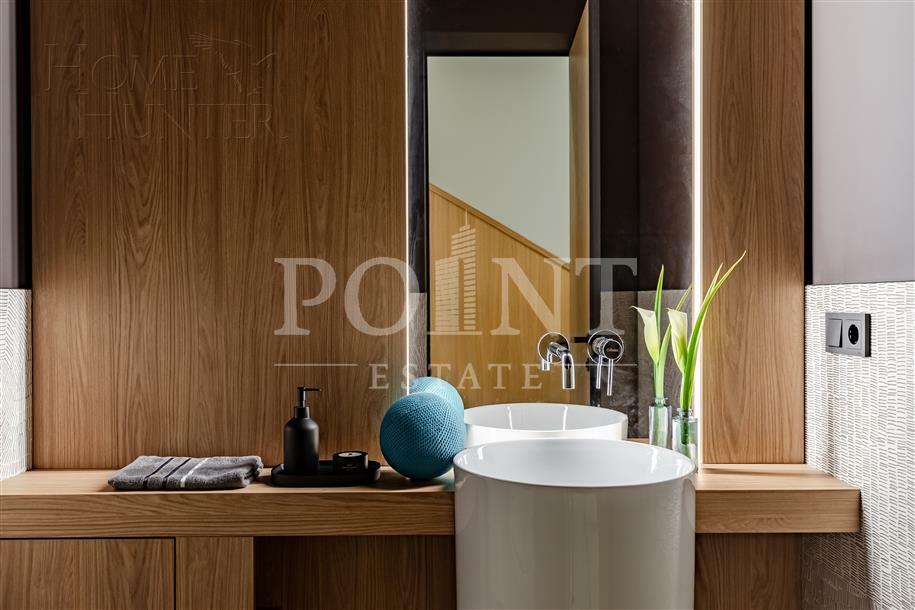 2-этажный коттедж 750 м² с отделкой