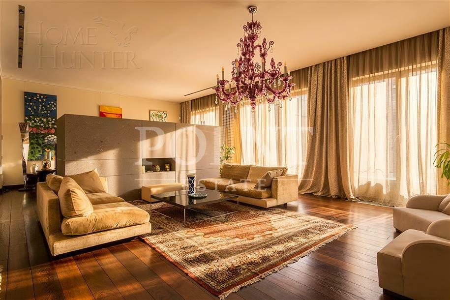 4-КОМН. КВАРТИРА С ОТДЕЛКОЙ 210 М² НА 5 ЭТАЖЕ