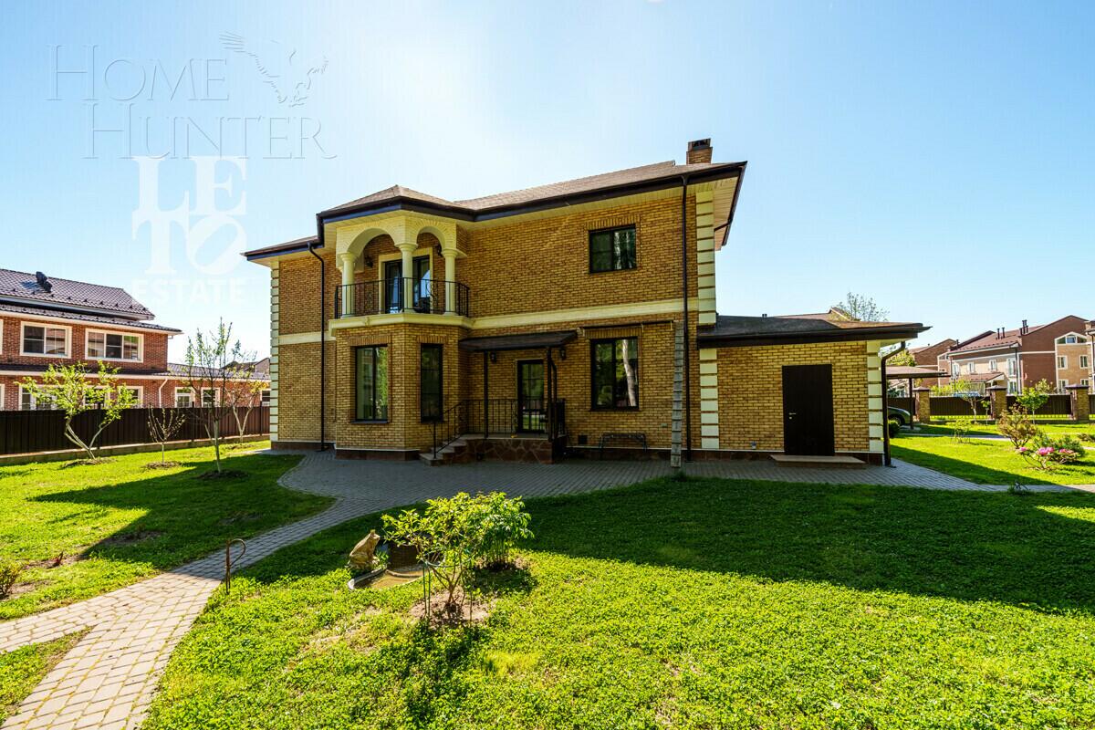 2-этажный коттедж 310.2 м² с отделкой