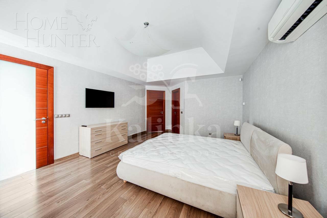 2-этажный коттедж 350 м² с отделкой