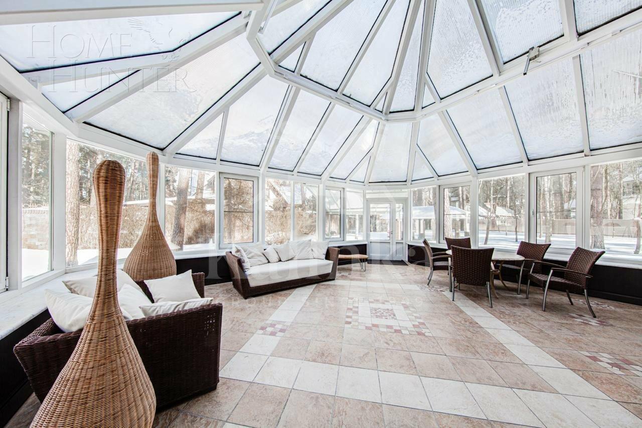 2-этажный коттедж 350 м² с отделкой
