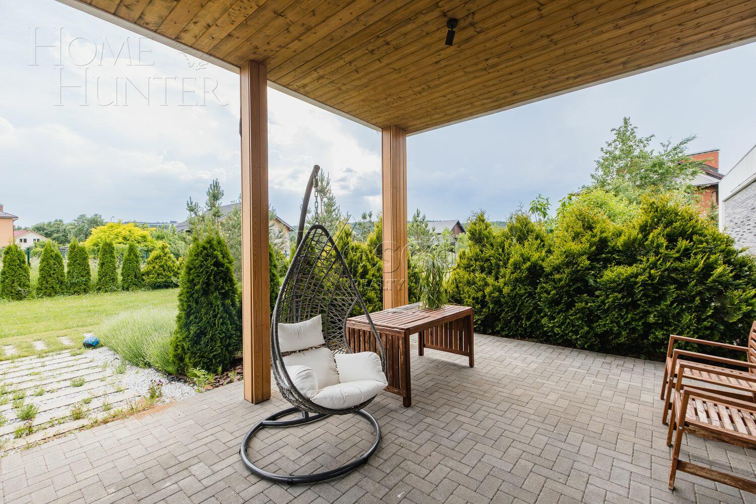 2-этажный коттедж 350 м² с отделкой