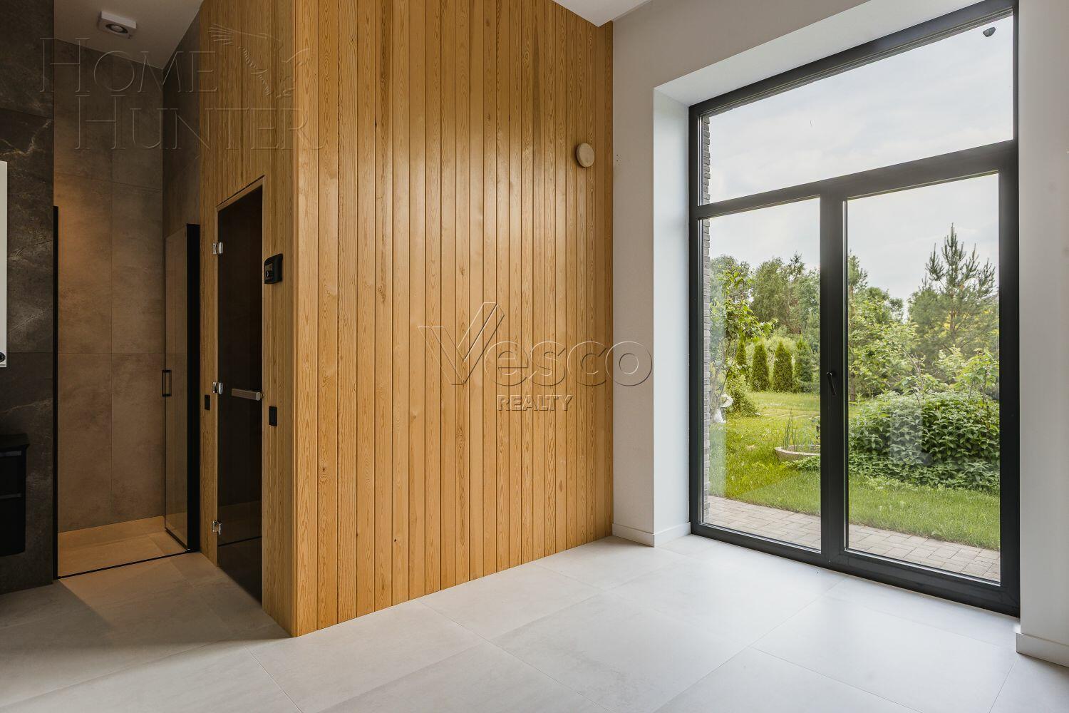 2-этажный коттедж 350 м² с отделкой