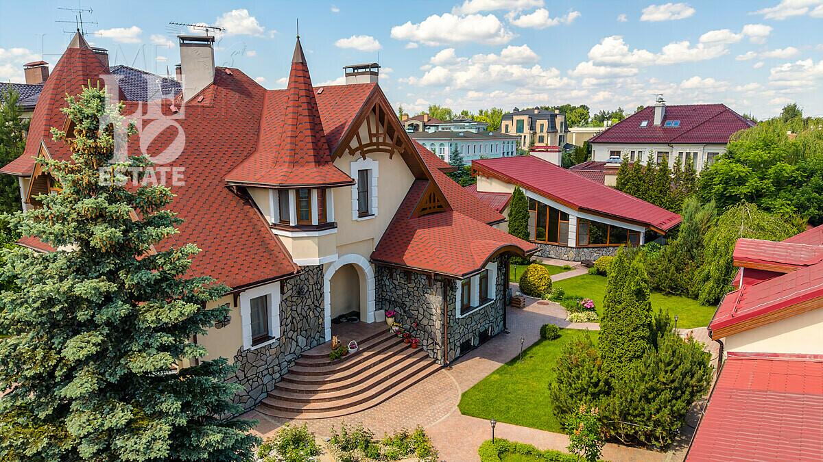 2-этажный коттедж 734.2 м² с отделкой