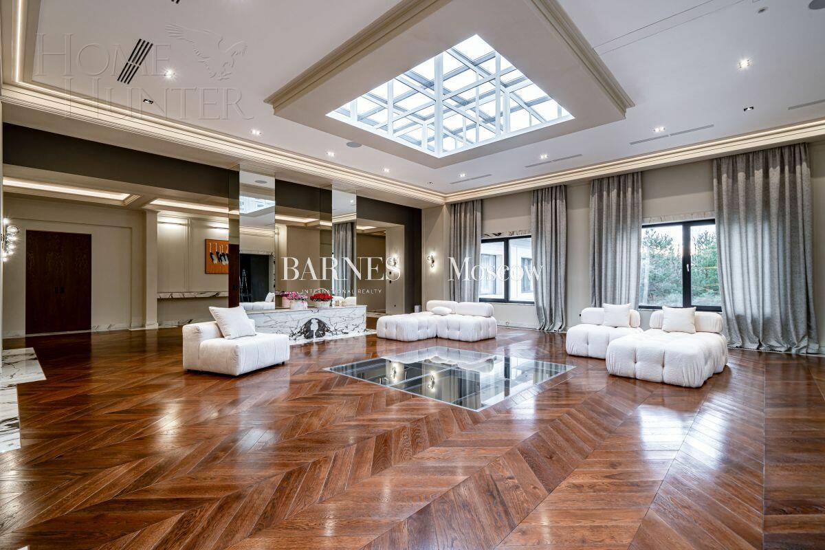 2-этажный коттедж 2 430 м² с отделкой