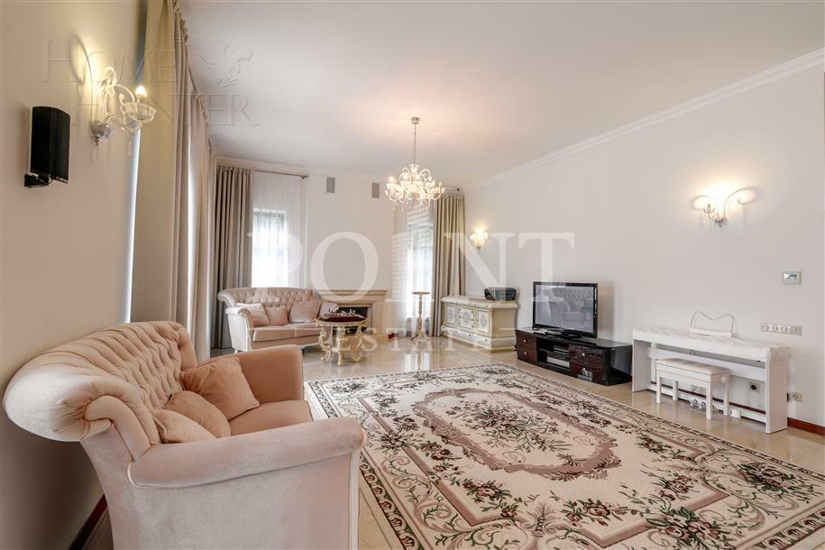2-этажный коттедж 1 378 м² с отделкой