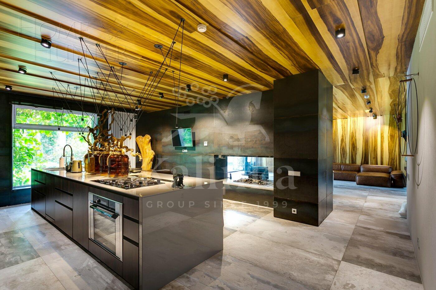 2-этажный коттедж 1 500 м² с отделкой