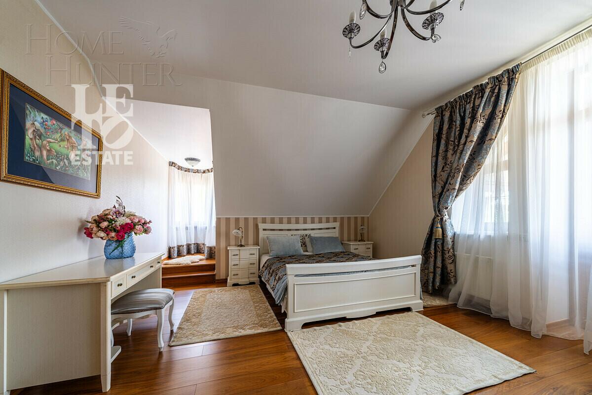2-этажный коттедж 734.2 м² с отделкой