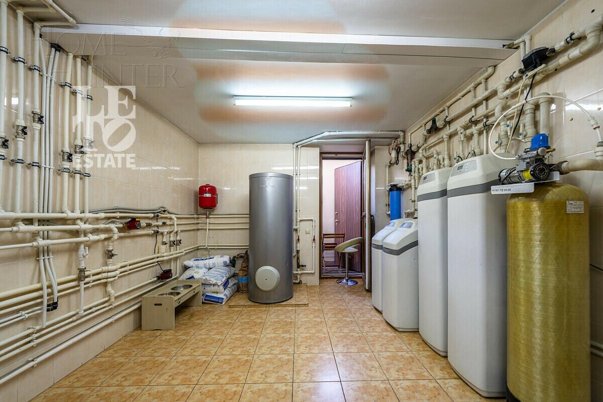 2-этажный коттедж 734.2 м² с отделкой