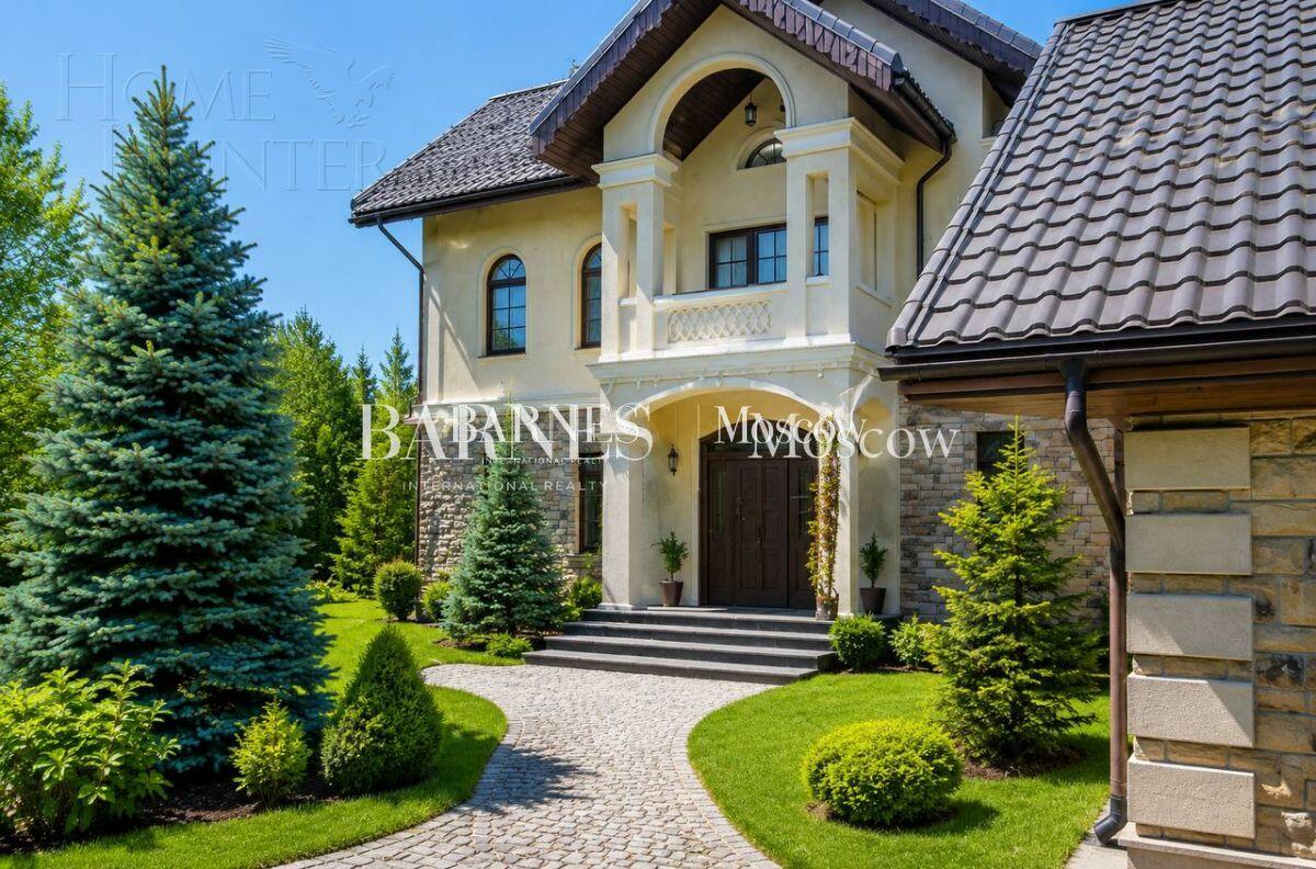 2-этажный коттедж 455 м² с отделкой
