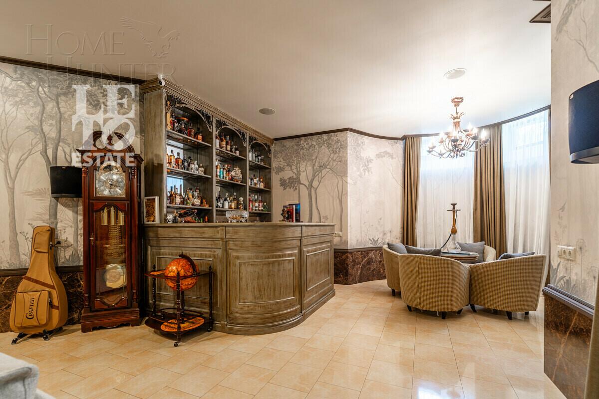 2-этажный коттедж 734.2 м² с отделкой