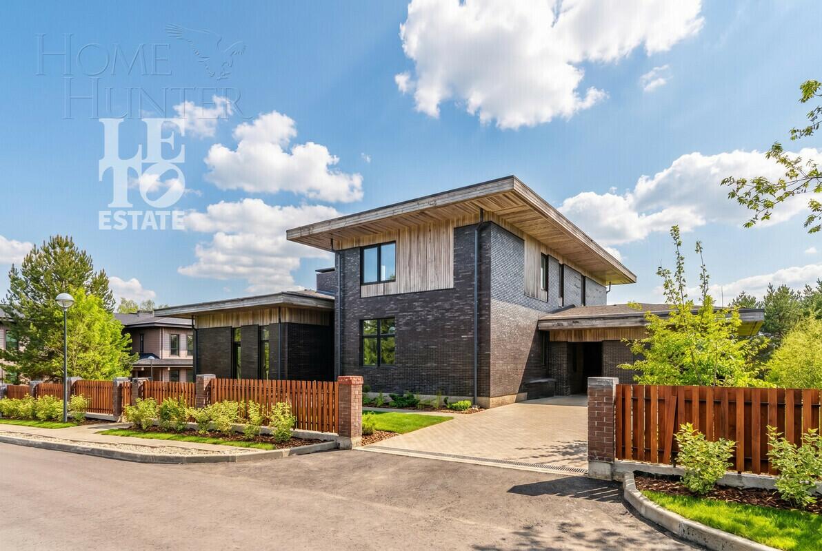 2-этажный коттедж 691.4 м² без отделки