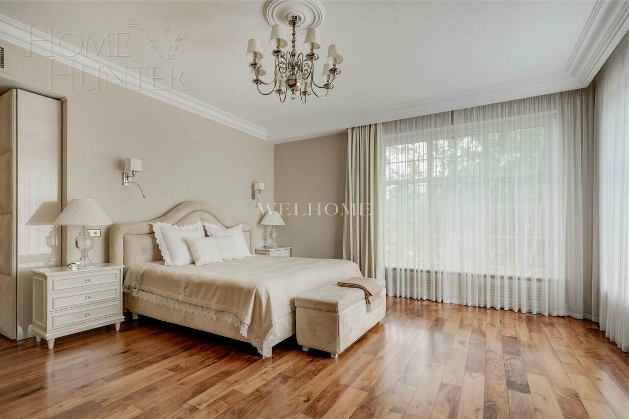 3-этажный коттедж 950 м² с отделкой