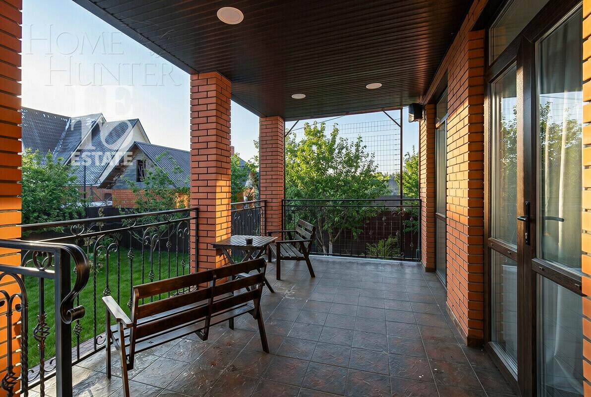 2-этажный коттедж 500 м² с отделкой