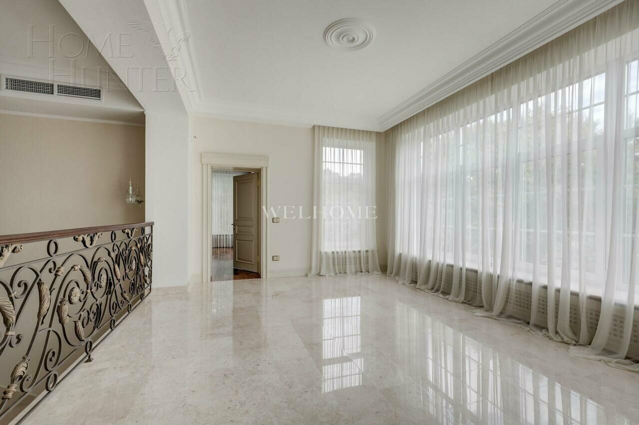 3-этажный коттедж 950 м² с отделкой