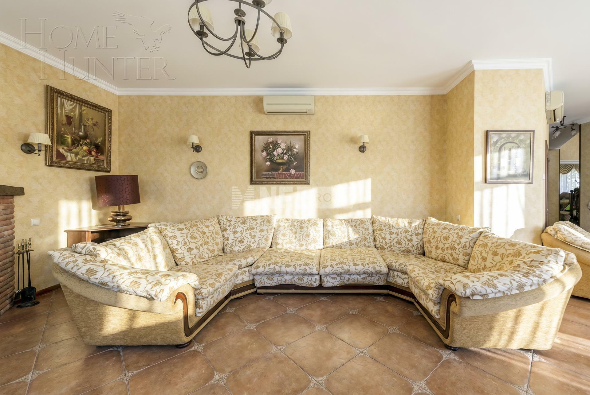 2-этажный коттедж 285 м² с отделкой