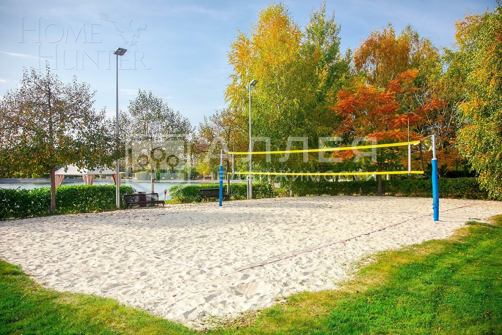 2-этажный коттедж 1 378 м² с отделкой
