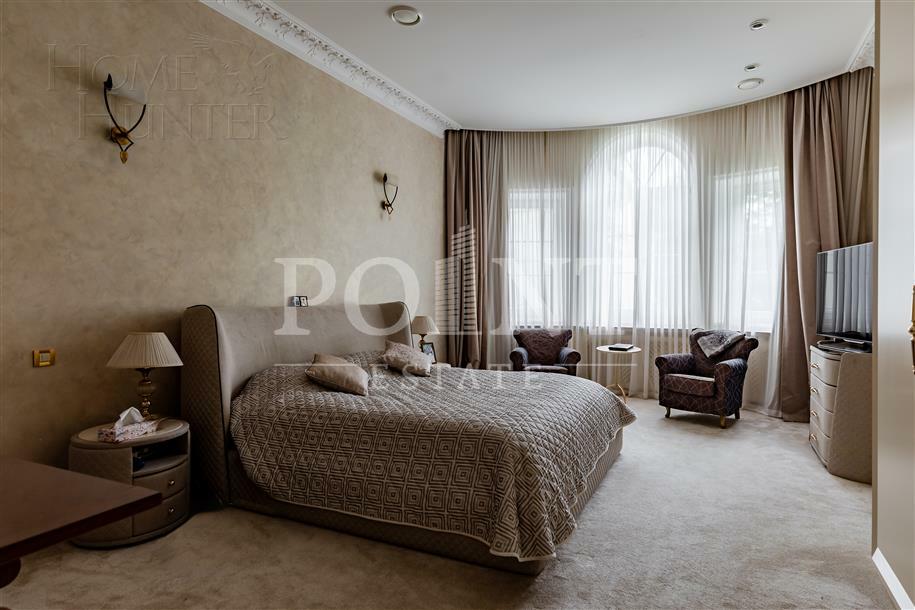 2-этажный коттедж 2 500 м² с отделкой