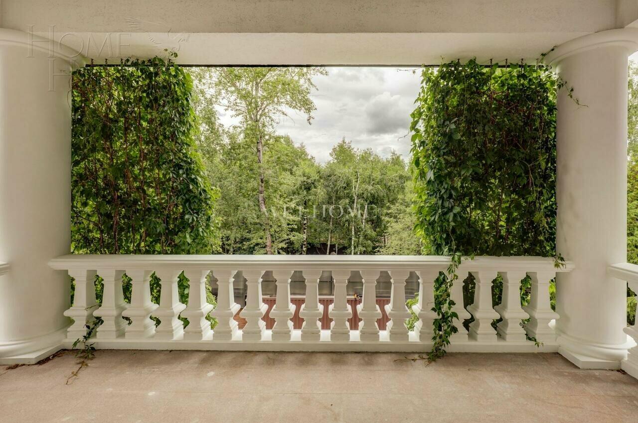 3-этажный коттедж 950 м² с отделкой