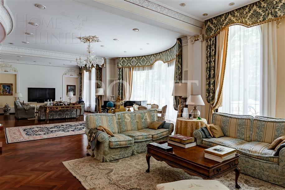2-этажный коттедж 2 500 м² с отделкой