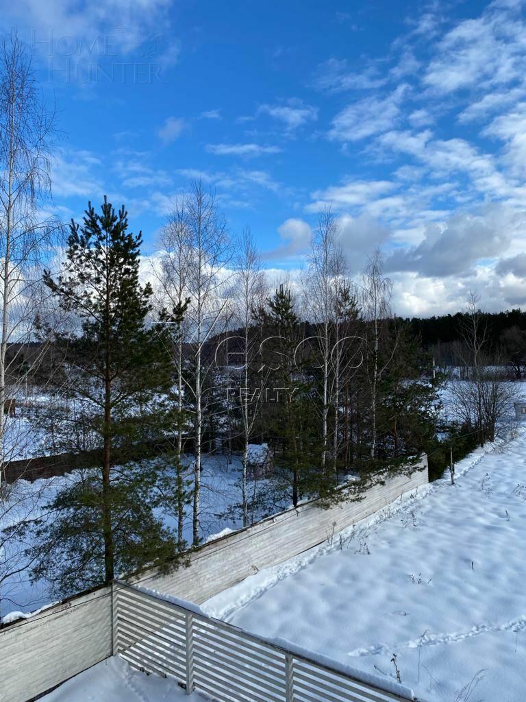 3-этажный коттедж 1 180 м² с отделкой