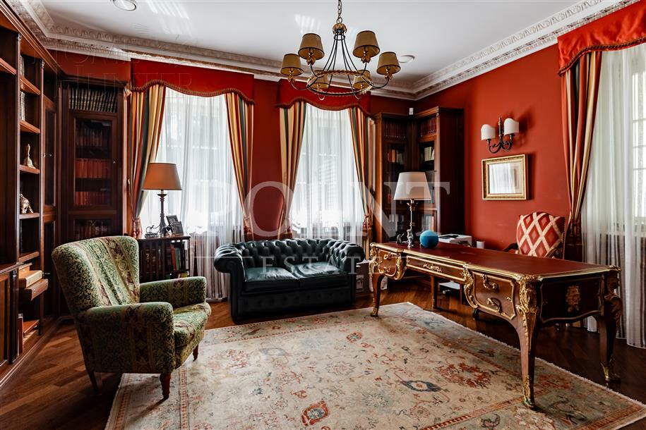 2-этажный коттедж 2 500 м² с отделкой