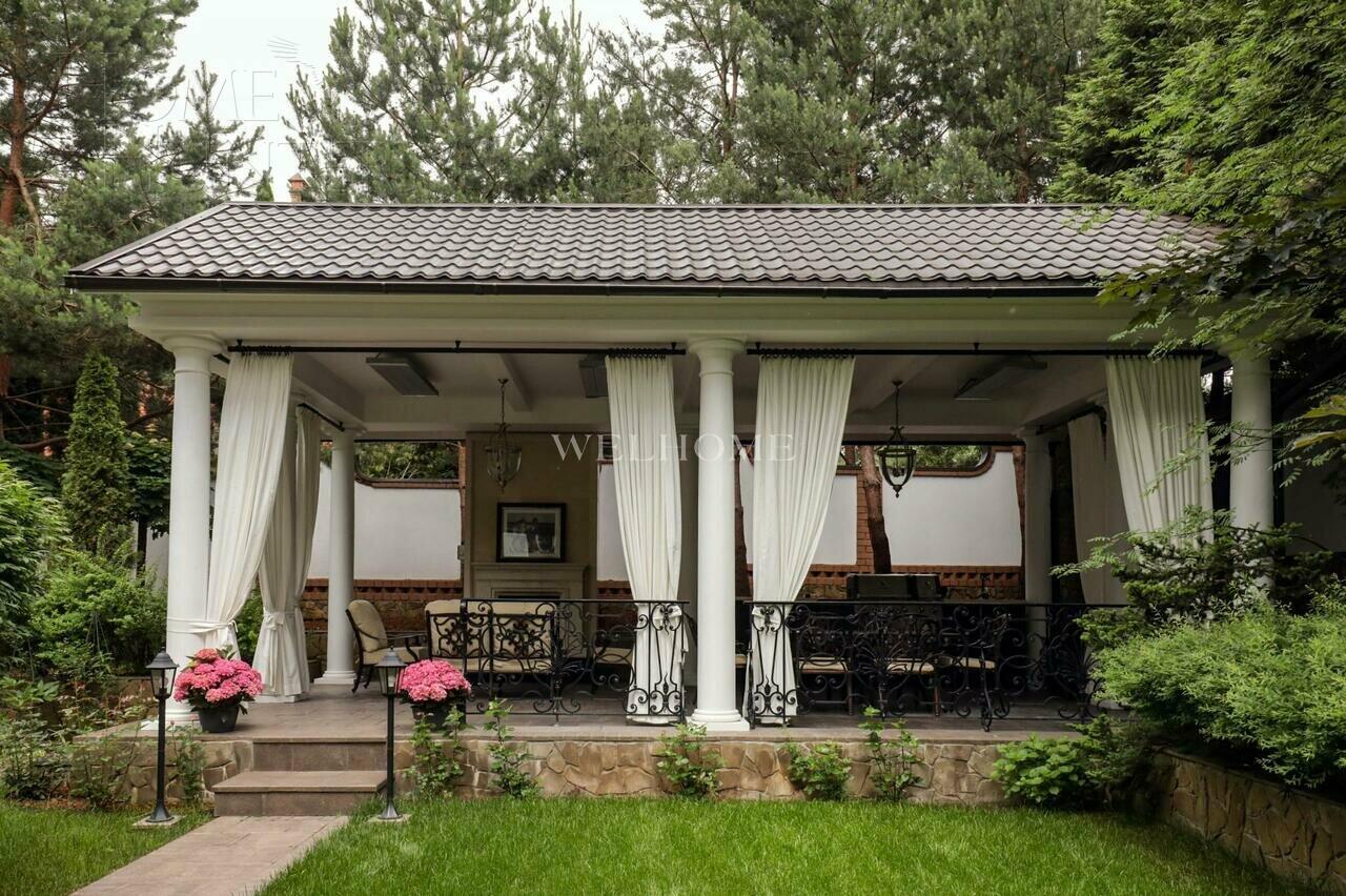 3-этажный коттедж 950 м² с отделкой