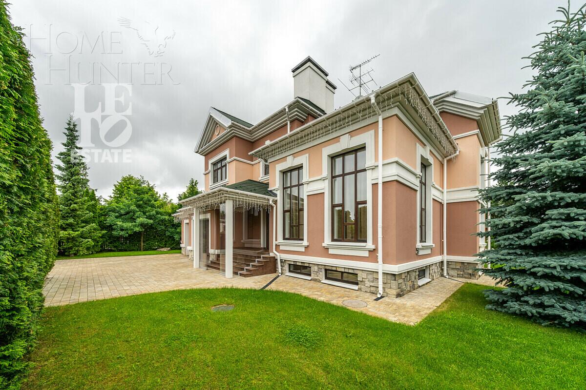 2-этажный коттедж 416.7 м² с отделкой