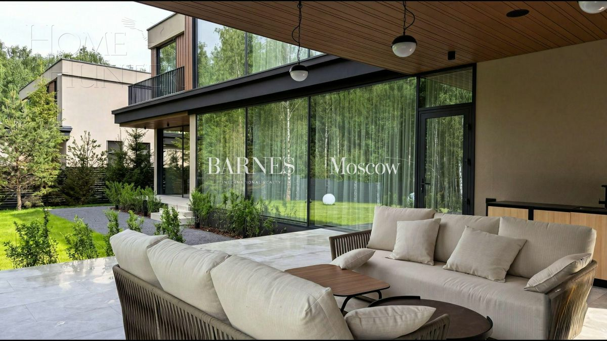 2-этажный коттедж 627.5 м² с отделкой