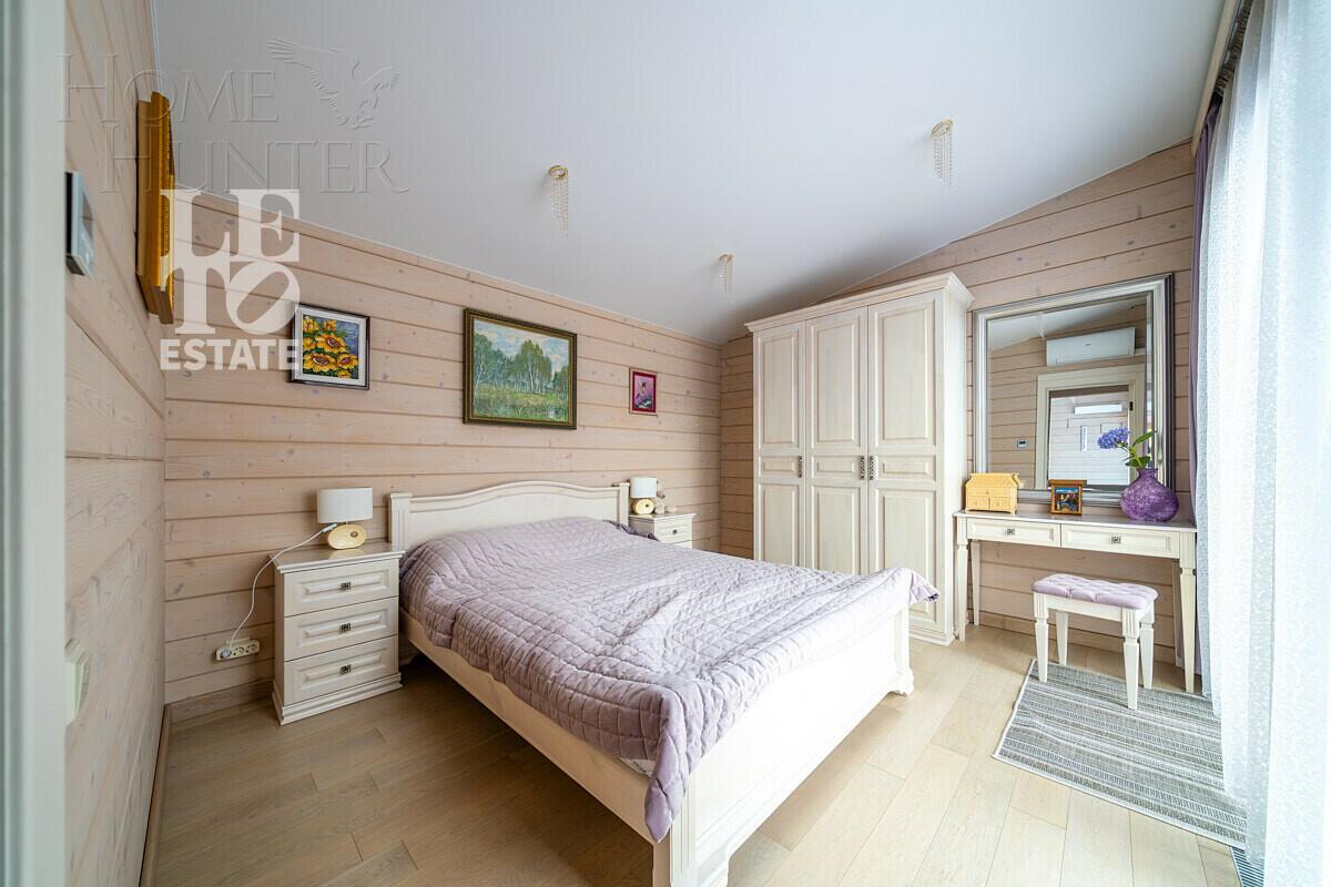 2-этажный коттедж 416.7 м² с отделкой