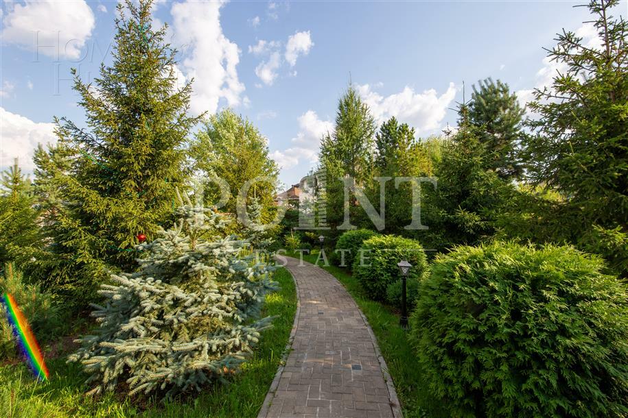 2-этажный коттедж 385 м² с отделкой