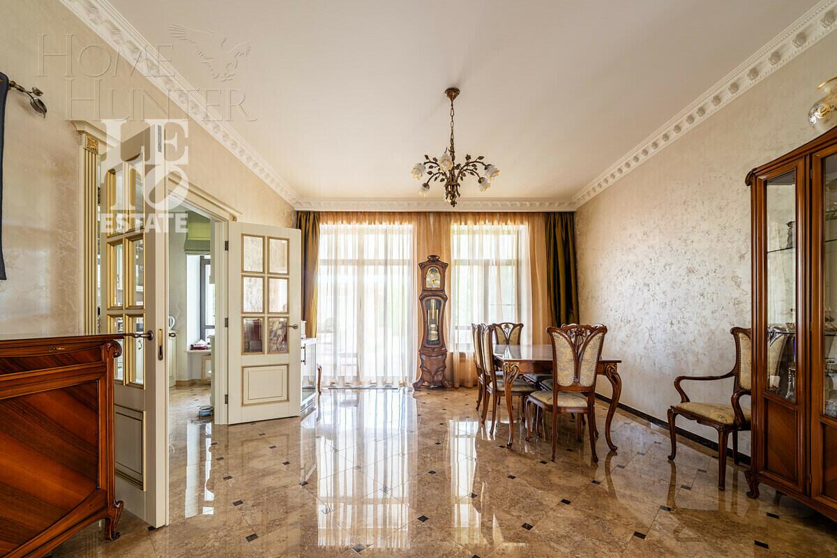 2-этажный коттедж 416.7 м² с отделкой
