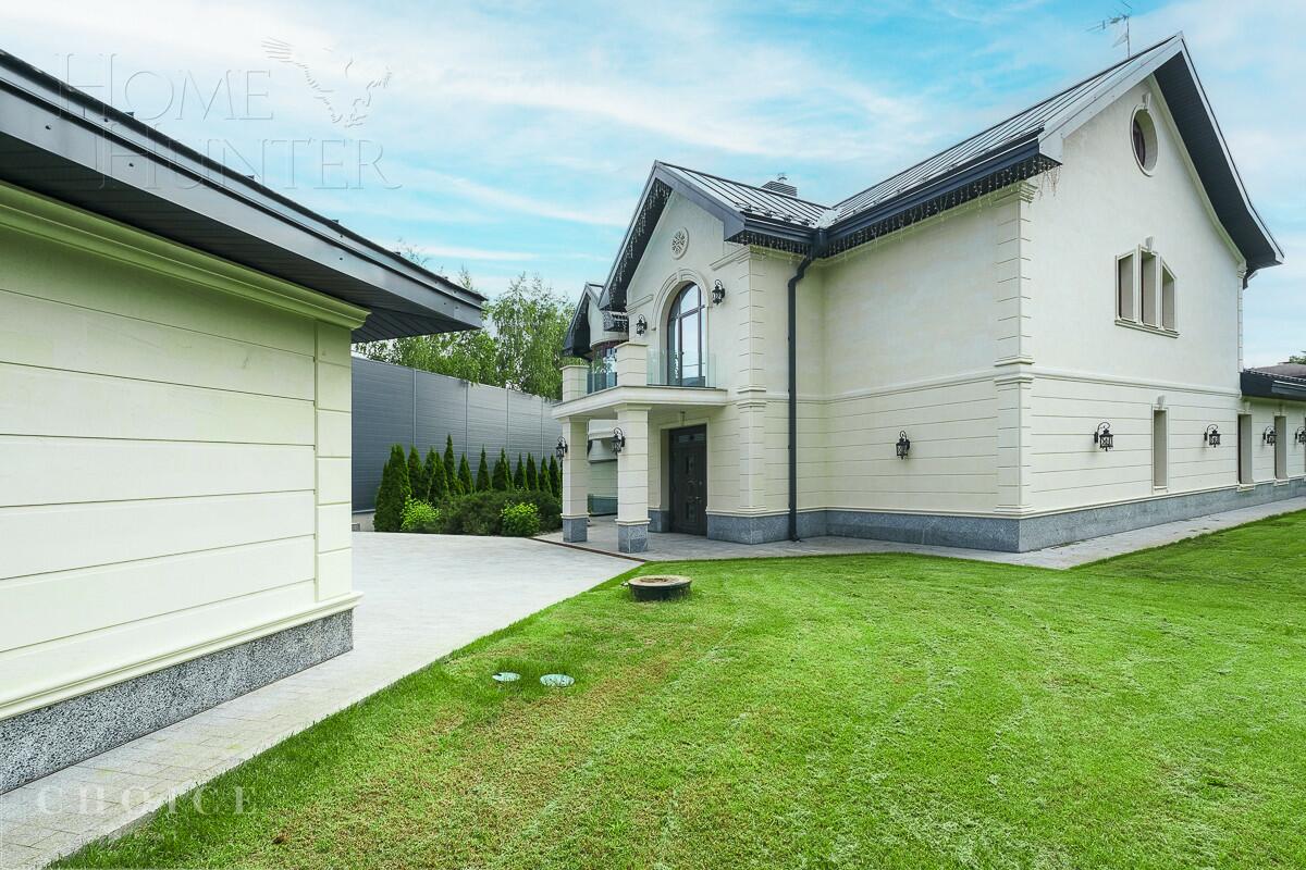 2-этажный коттедж 700 м² с отделкой