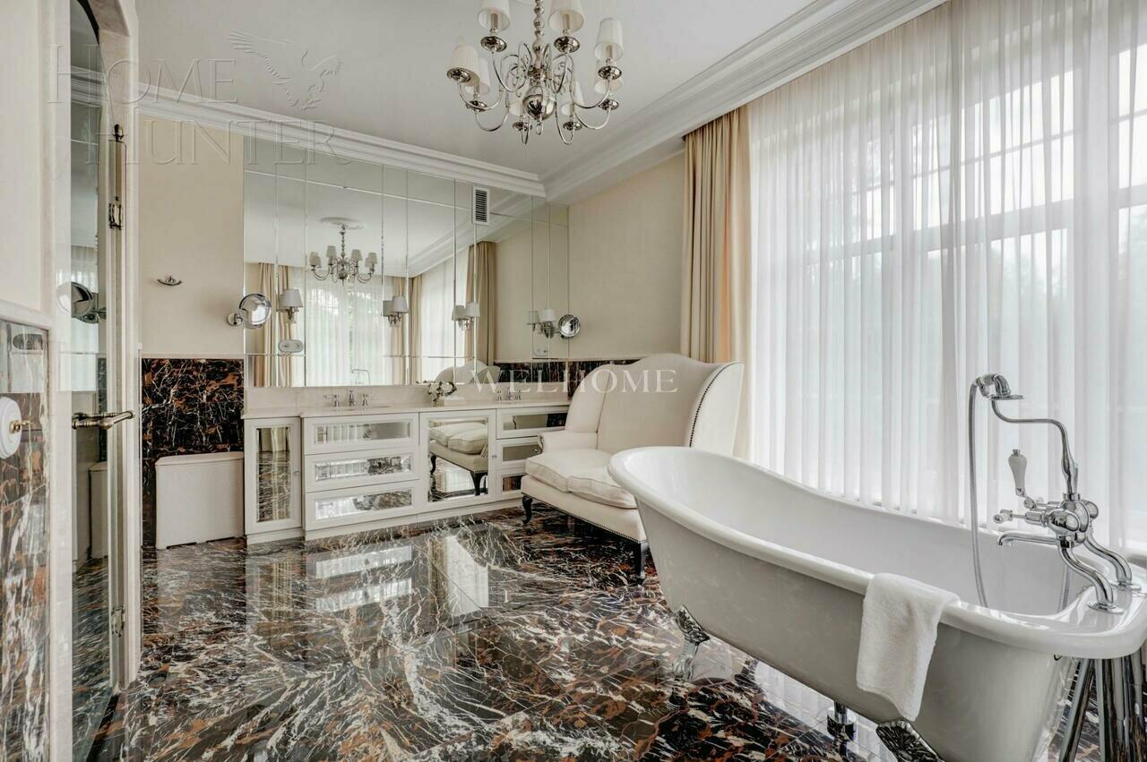 3-этажный коттедж 950 м² с отделкой