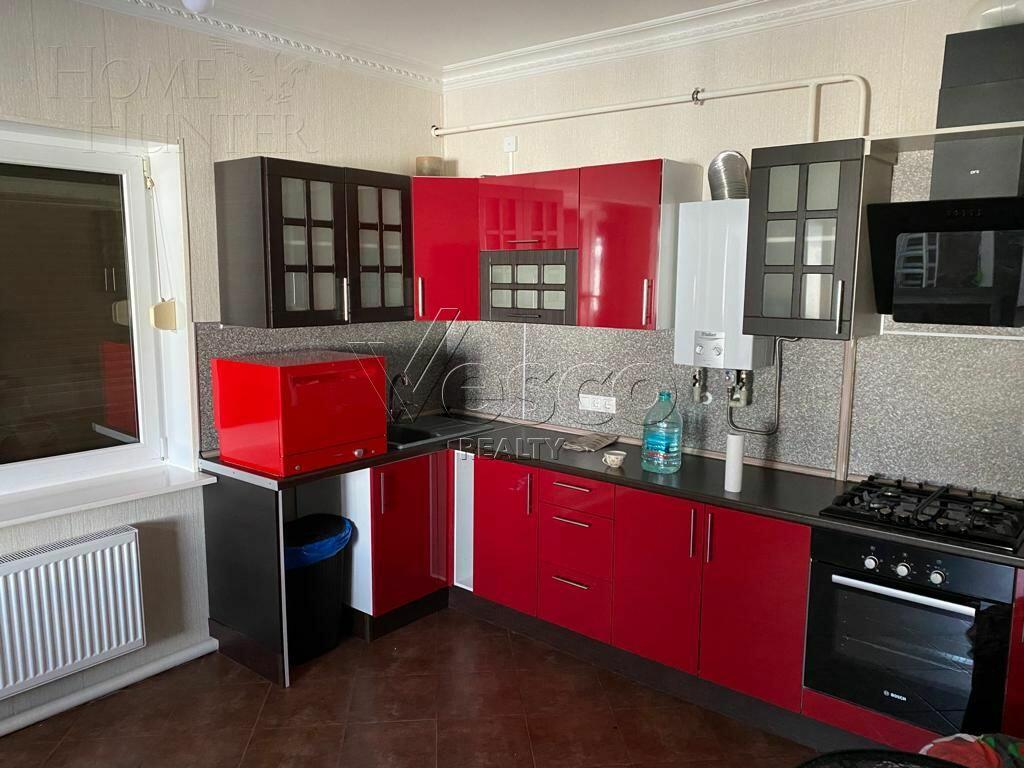 3-этажный коттедж 1 180 м² с отделкой