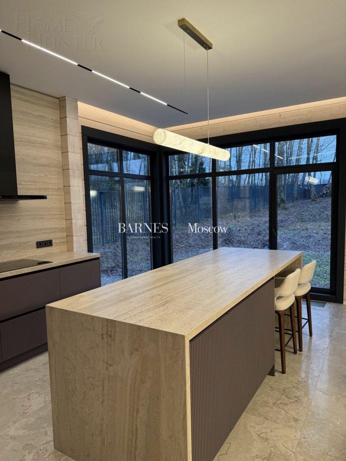 2-этажный коттедж 528.7 м² с отделкой