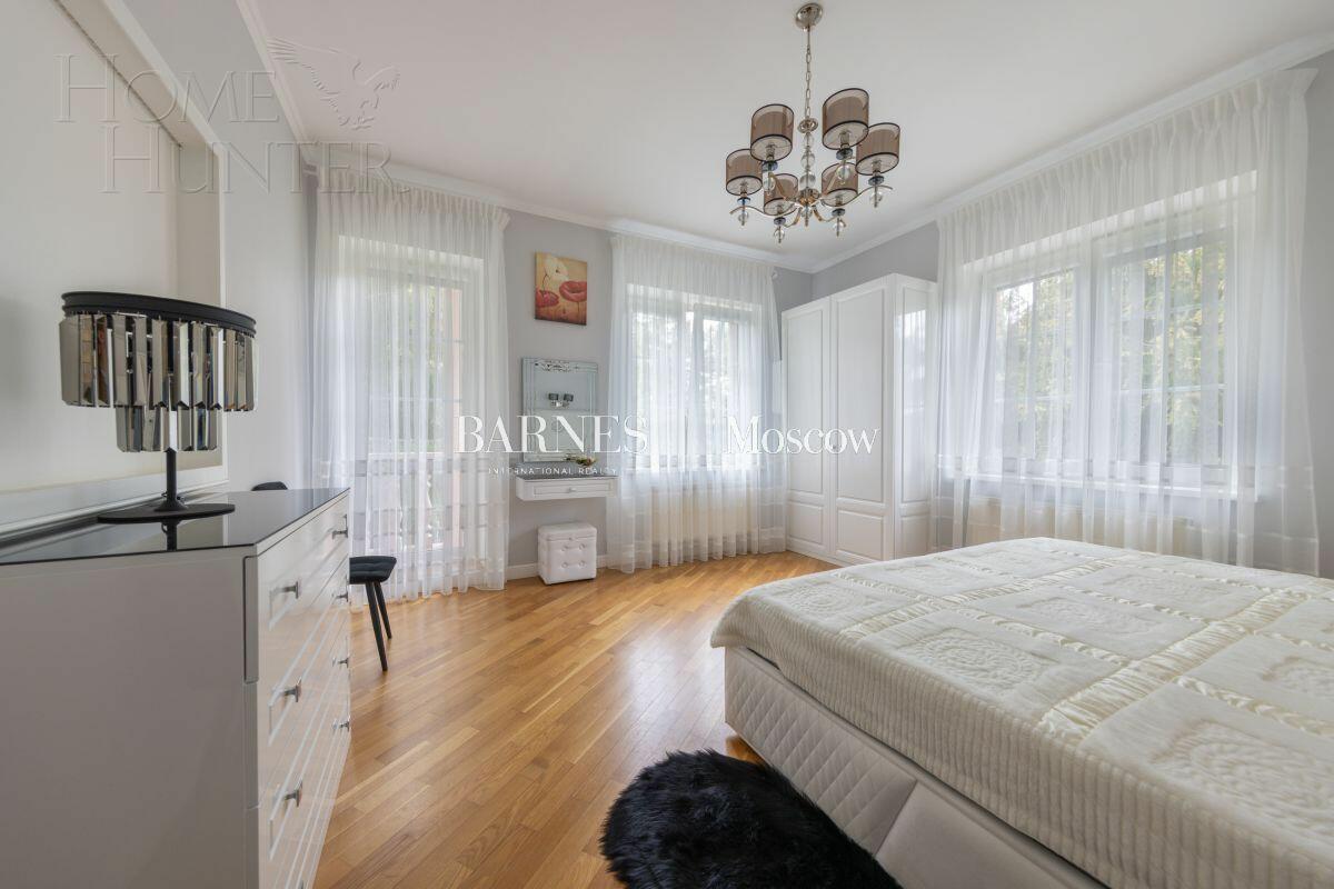 2-этажный коттедж 610 м² с отделкой