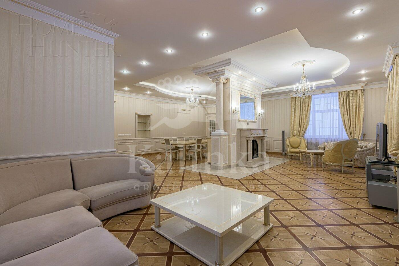 2-этажный коттедж 1 250 м² с отделкой