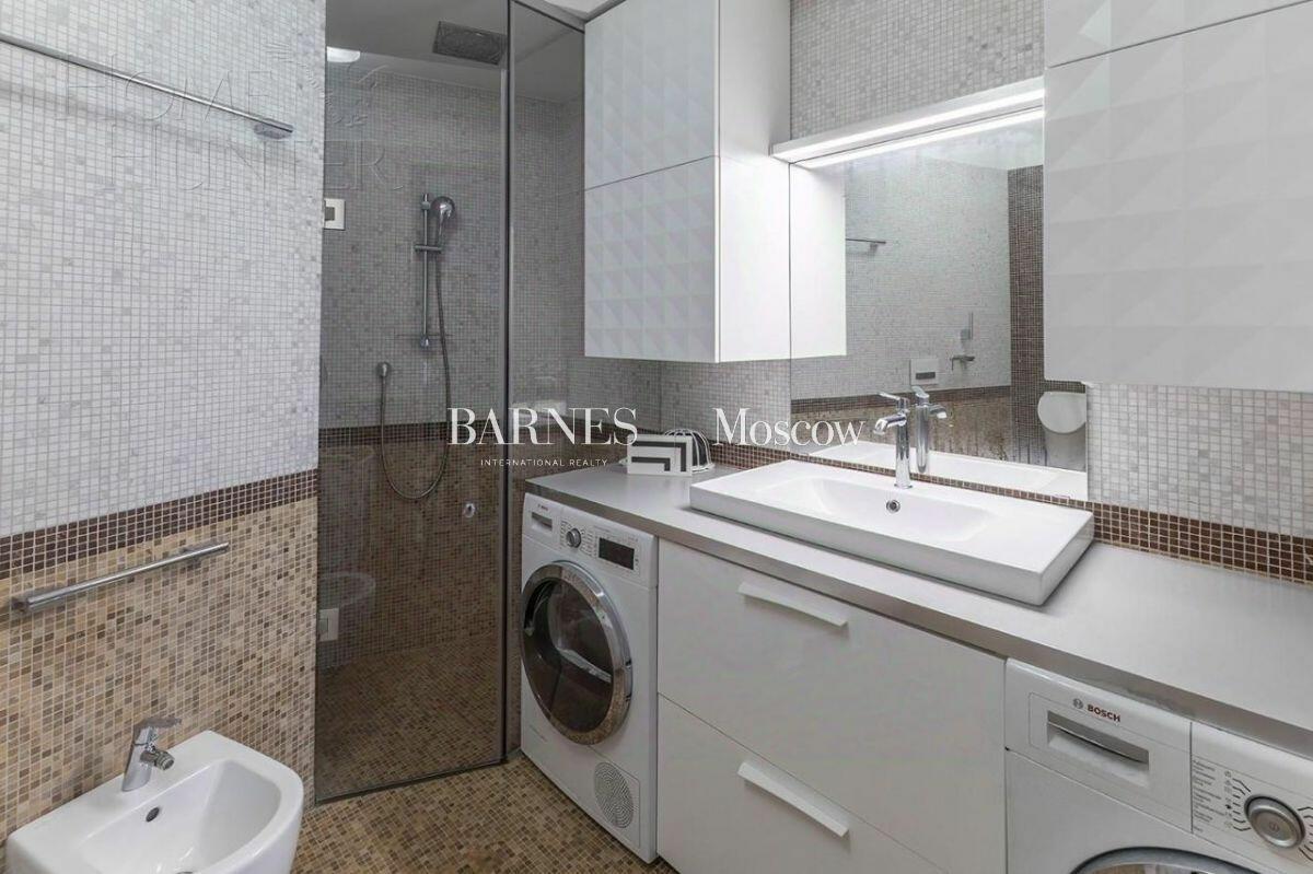 1-этажный коттедж 700 м² с отделкой