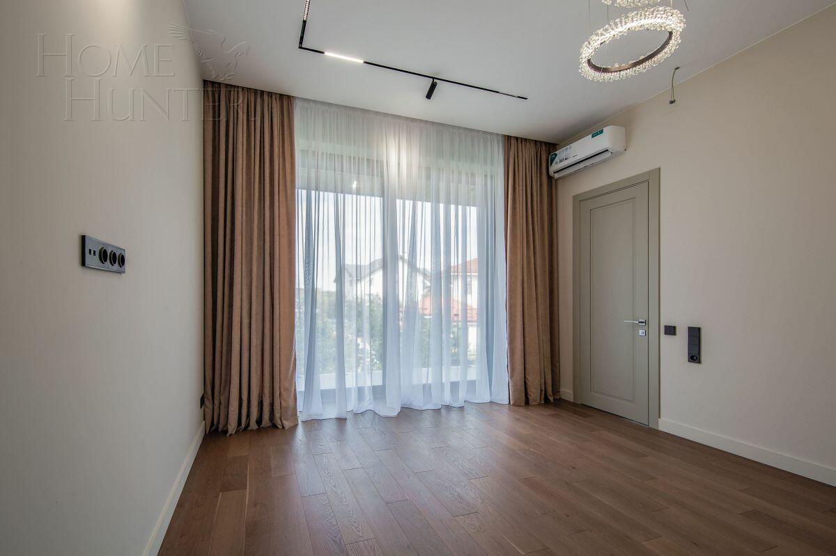 2-этажный коттедж 500 м² с отделкой