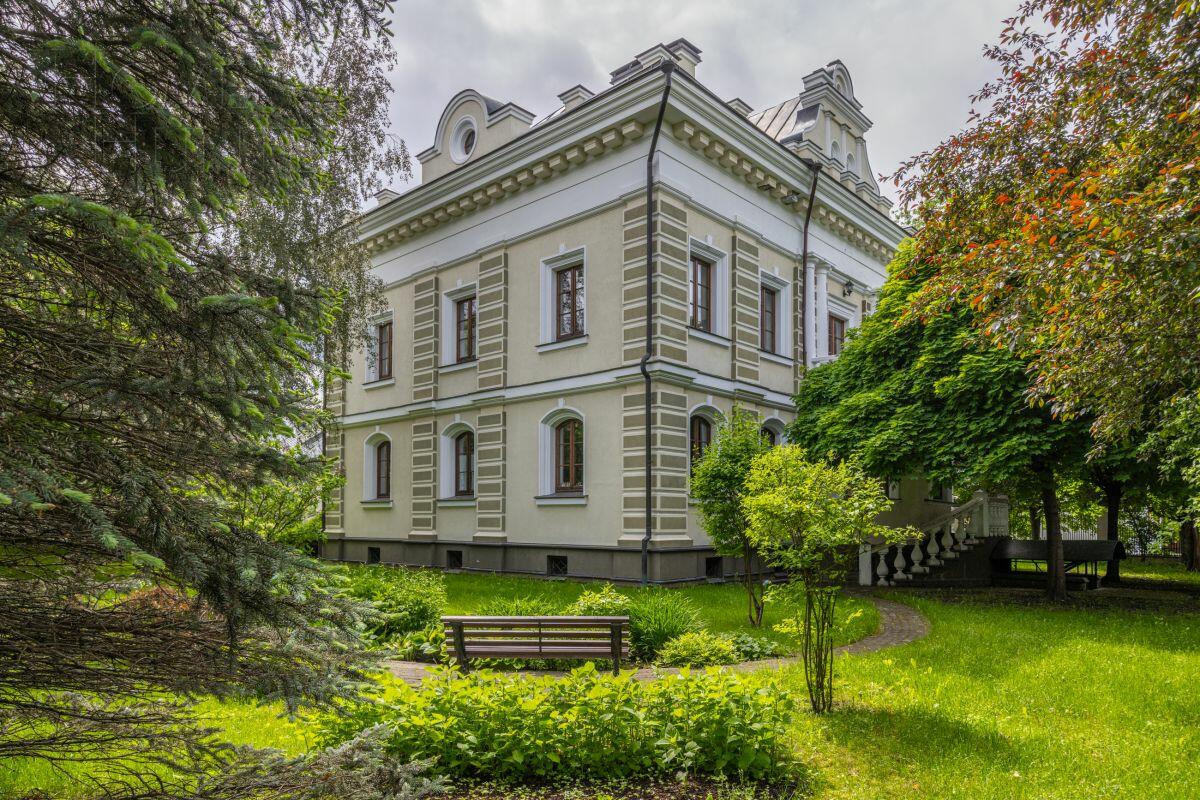 3-этажный коттедж 502 м² с отделкой